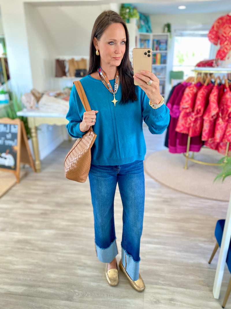 Front Seam Round-Neck Sweater