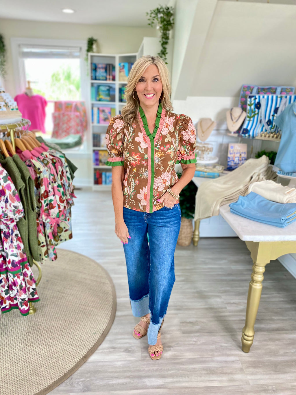 Floral Print Ruffle V Neck Top