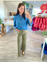 Chambray Collared 3/4 Tab Sleeve Button Down Shirt