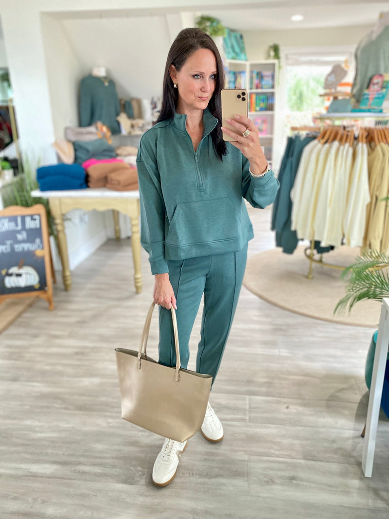 Scuba Half Zip Sweatshirts & Joggers Set