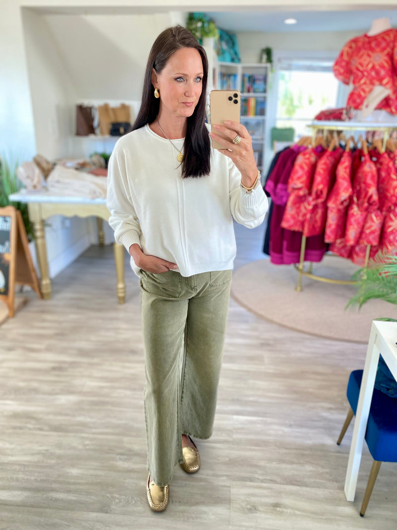 Front Seam Round-Neck Sweater
