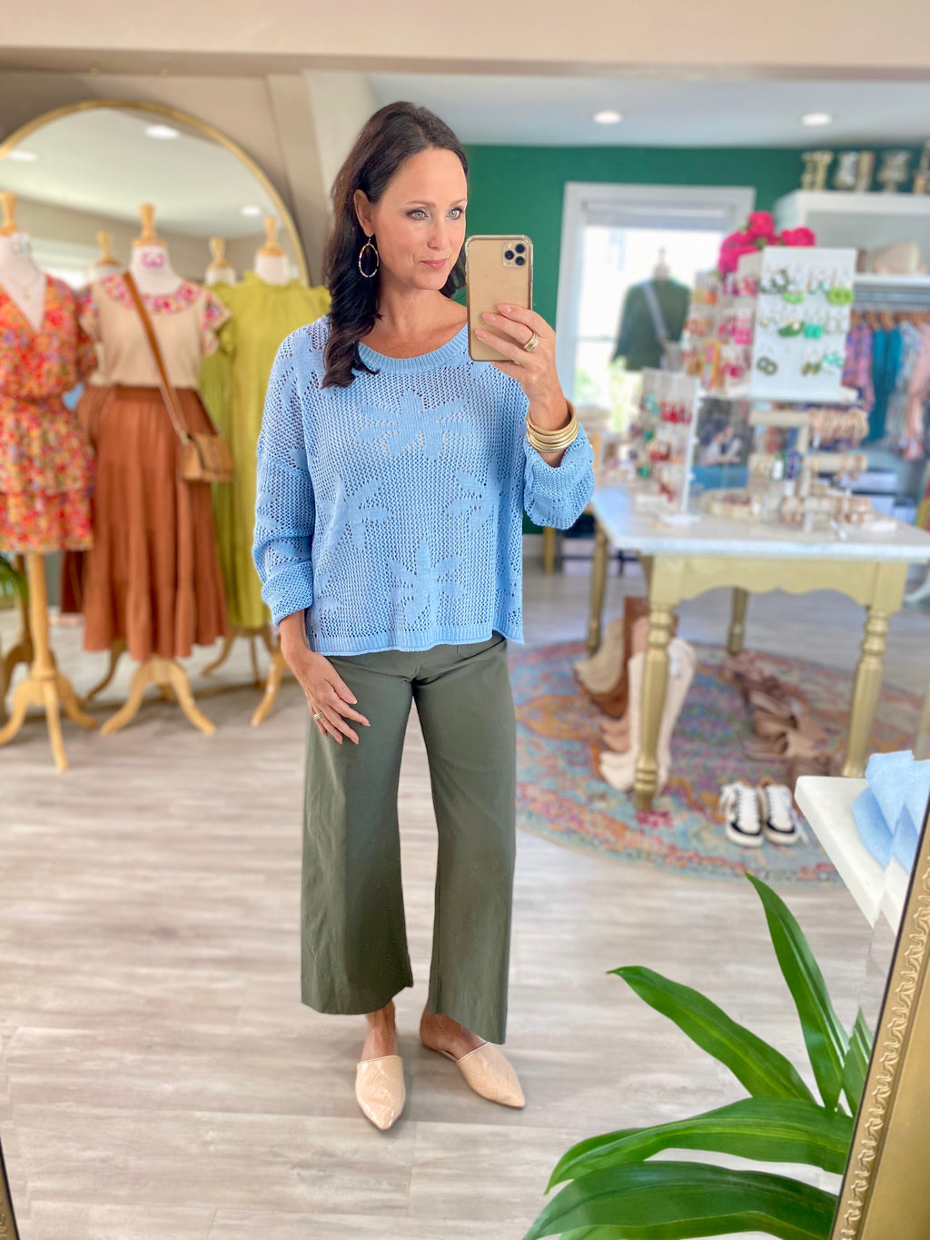 Stretch Woven Cropped Pants