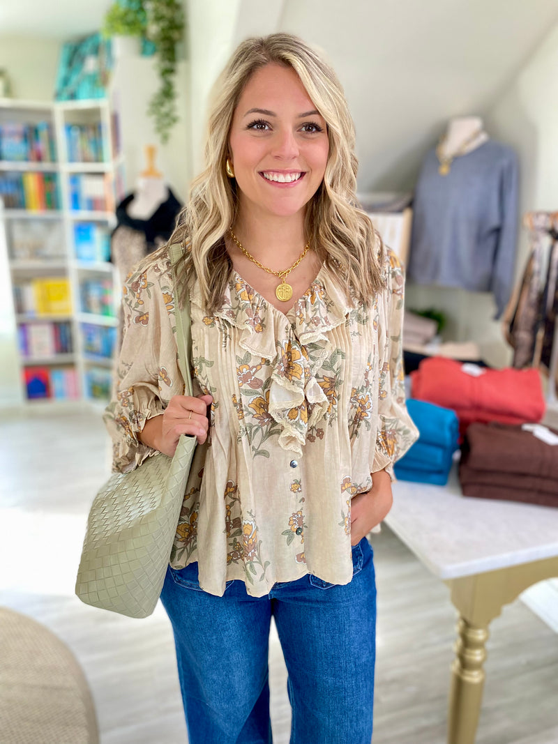 Floral Ruffle Neck Pleated Blouse