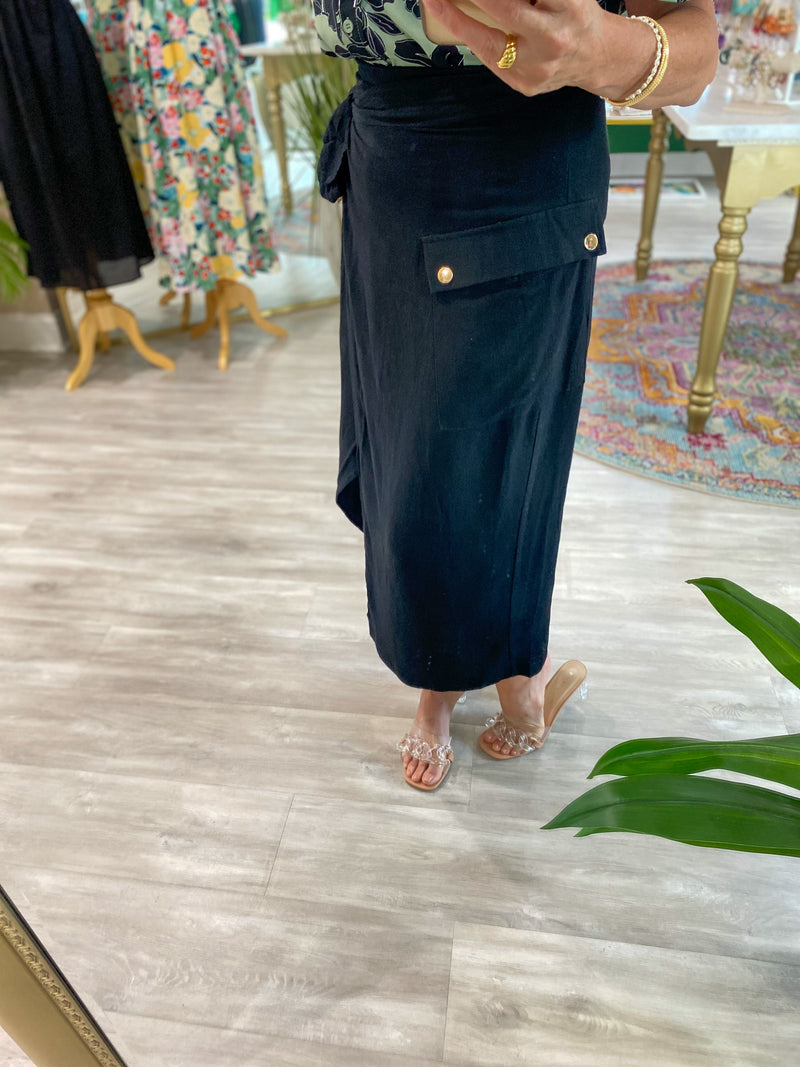 Linen Blend Cargo Wrap Skirt